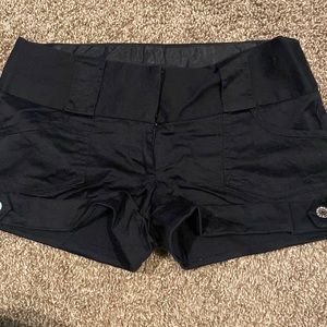 NWOT never worn cute guess shorts